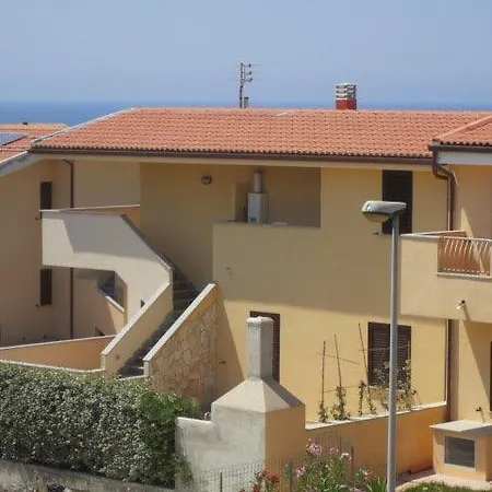 Sardegna Vista Mare 아파트 *